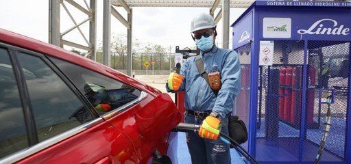 Incentivos tributarios y arancelarios impulsan la transición energética en Colombia