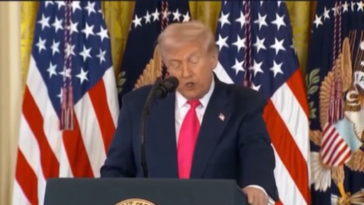 Trump elimina aranceles a carne, café y frutas para contener la inflación en EE.UU.