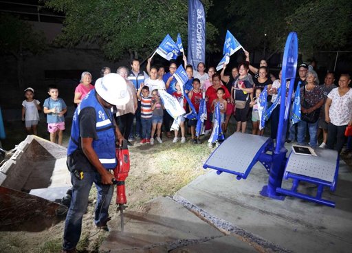 San Nicolás, Nuevo León, arranca rehabilitación de 20 plazas públicas
