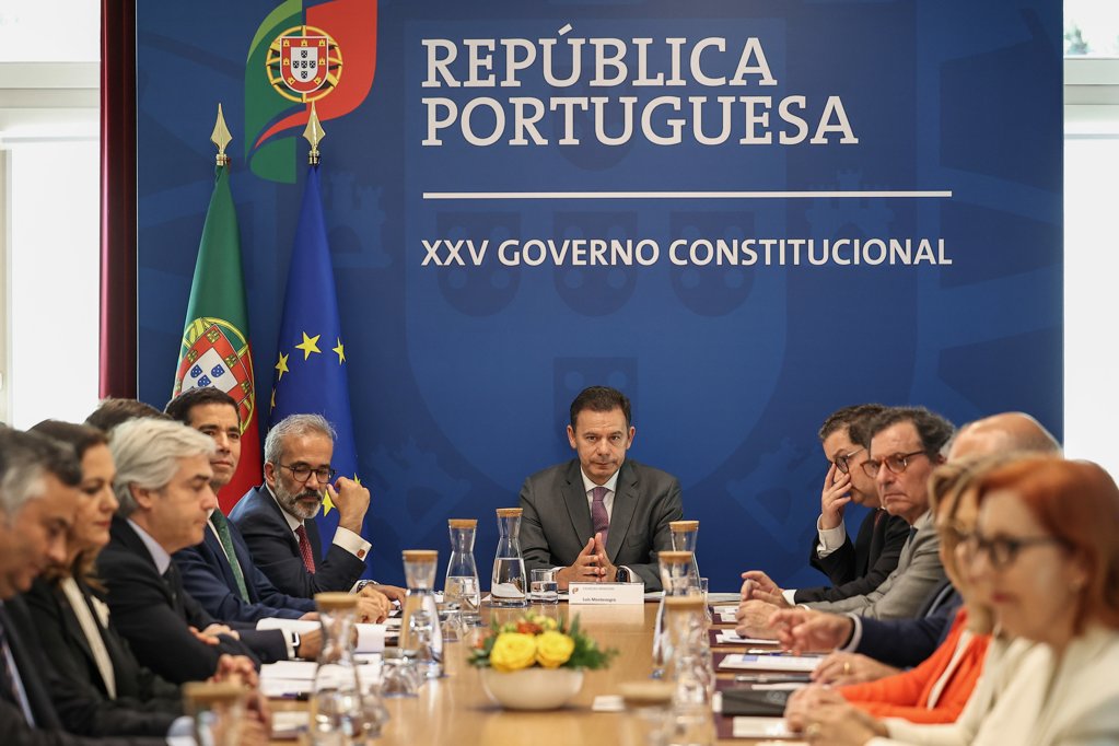 Reforma do Estado avança com extinção da FCT e reestruturação de agências