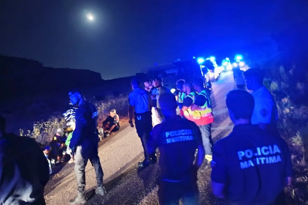 Chegada de Migrantes ao Algarve Testa Política de Imigração do Governo