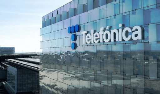 Telefónica reestructura su presencia en Hispanoamérica con venta de filiales y un nuevo enfoque estratégico
