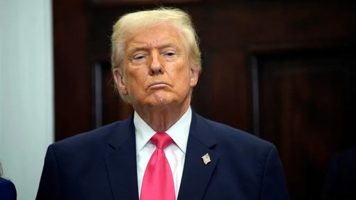 Gobierno de Trump amplía la prohibición de viajes a más países