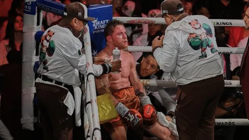 Análisis Post-Pelea: La Teoría del Desgaste Físico de Canelo