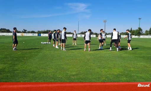 Ousmane Diomande Recupera e Reforça Defesa do Sporting para a Liga dos Campeões