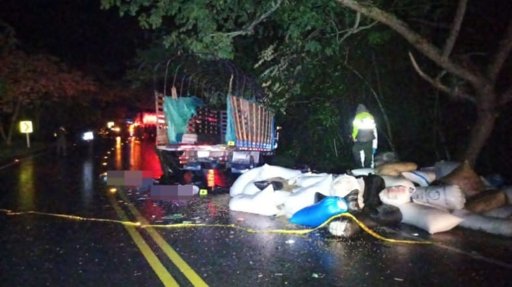Tragedia en vía del Huila: cinco muertos en choque múltiple que involucró a un exalcalde