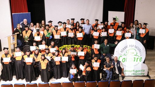 Marinilla dignifica la labor de los recicladores con certificaciones y entrega de dotación