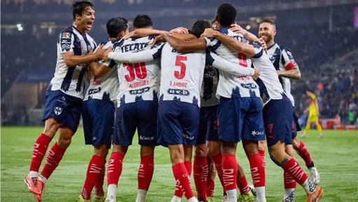 Monterrey vence 2-0 al América en un partido marcado por la polémica arbitral