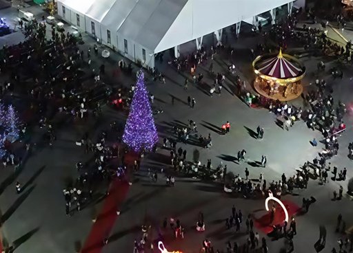 Juárez, NL, cierra su festival "Brilla Juárez" con una Mega Rosca de Reyes y de Tamales