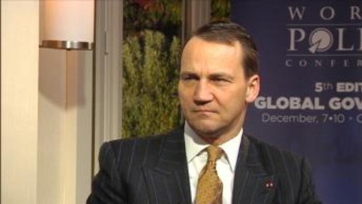 Fraturas na UE: Polónia e Hungria em Confronto Aberto sobre Apoio à Ucrânia