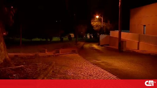 Homicídio em Monsanto: Corpo encontrado de joelhos e com saco na cabeça