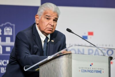 Panamá y Catar se Ofrecen a Mediar en el Conflicto entre EE.

UU. y Venezuela