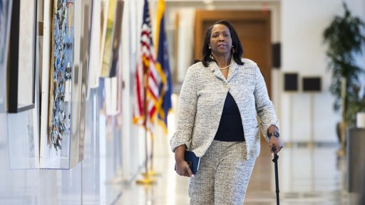 Conflito Institucional nos EUA: Trump vs. Fed e CDC