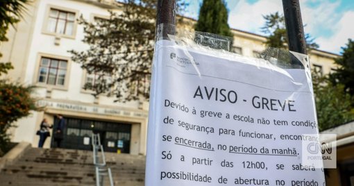 UGT ameaça alargar greve geral para dois dias face a impasse na lei laboral