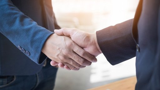 Governo Avança com Reforma Laboral e Enfrenta Contestação Sindical