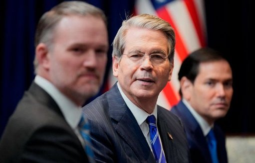 Advertencia de Recesión en el Sector Inmobiliario de EE. UU. por Altas Tasas de Interés