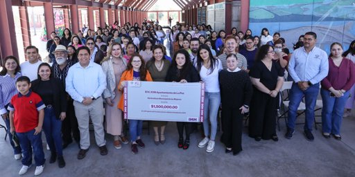 Gobierno de La Paz reconoce y apoya a 125 madres estudiantes