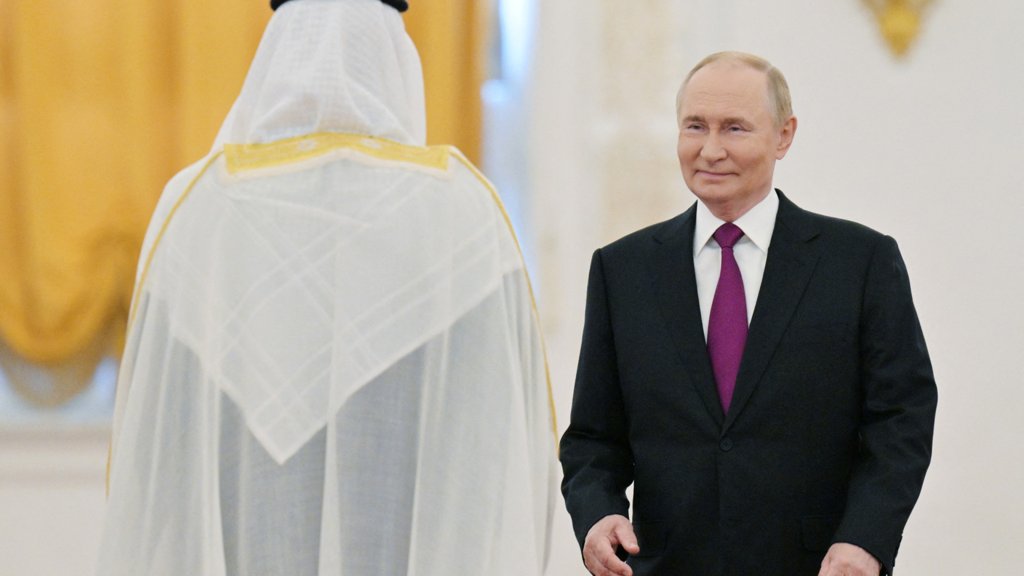 Cimeira EUA-Rússia: Trump e Putin preparam encontro para debater o fim da guerra na Ucrânia