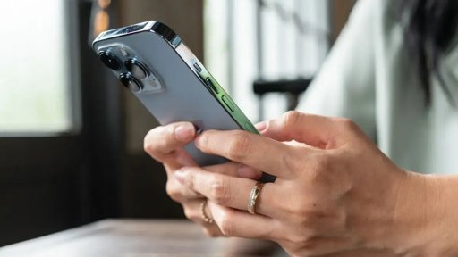 Apple libera iOS 26, su nuevo sistema operativo con enfoque en IA y diseño renovado