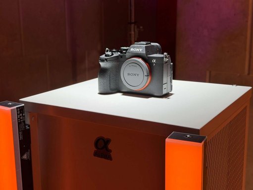 Sony Alpha 7 V: A nova câmara mirrorless que aposta em velocidade e inteligência artificial