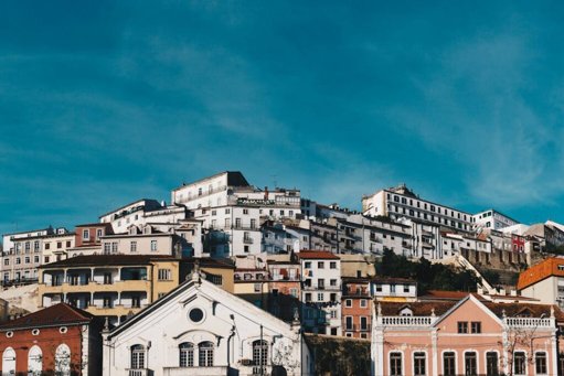 Preços do Alojamento Estudantil Disparam nas Cidades Universitárias