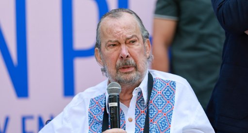 Alcalde de San Pedro, Mauricio Fernández, Anuncia su Renuncia por Salud