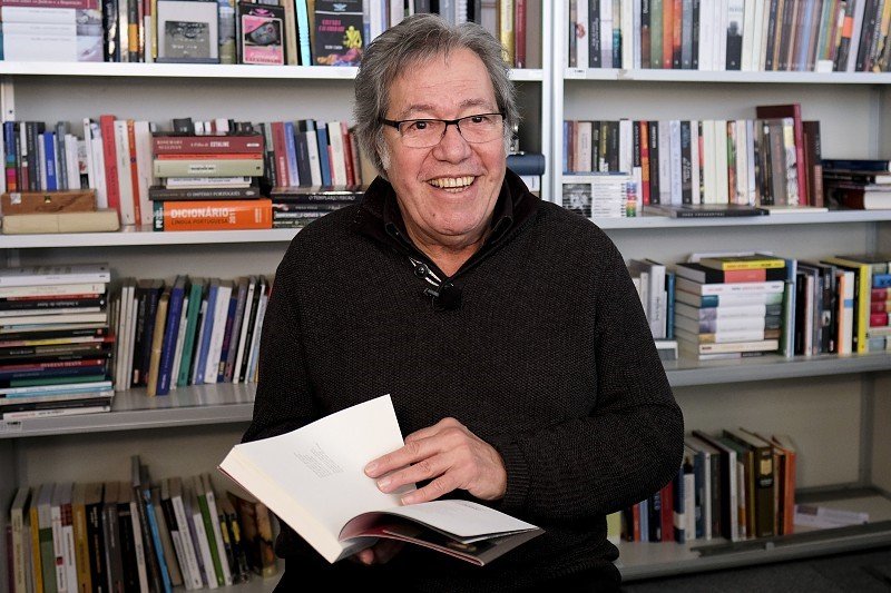 Feira do Livro do Porto Homenageia Sérgio Godinho com Forte Programa Musical