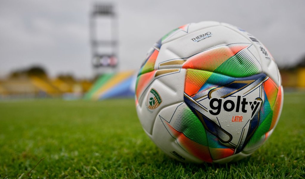 Crisis en el banquillo del Cúcuta Deportivo tras la renuncia de Bernardo Redín