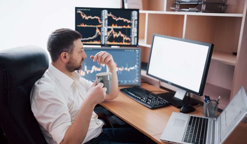 Mercados Asiáticos Cierran Mixtos con Foco en Datos Económicos y Decisiones de Política