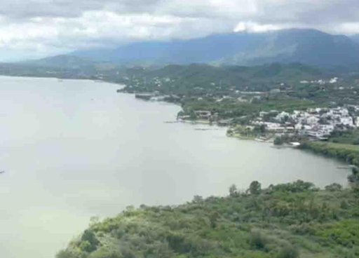 Lluvias torrenciales provocan desfogue de la Presa La Boca e inundaciones en la metrópoli