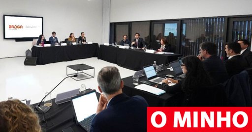 Autarquias Dividem-se na Política Fiscal para 2026 com Foco no IMI e IRS