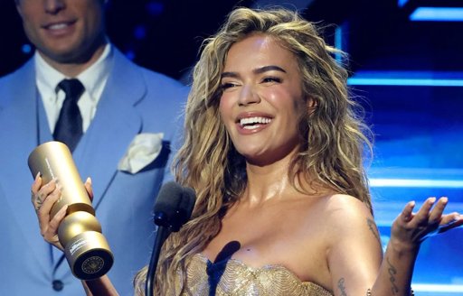 Bad Bunny se Corona como "Artista del Siglo XXI" en los Premios Billboard de la Música Latina 2025