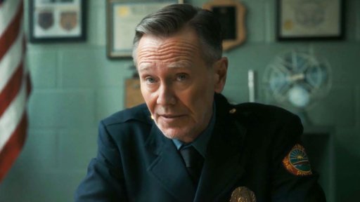 "Ça : Bienvenue à Derry" : la série préquelle HBO choque et établit des liens avec l'univers de Stephen King