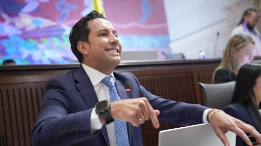 Julián López, presidente de la Cámara, renuncia al Partido de la U y agudiza fracturas internas