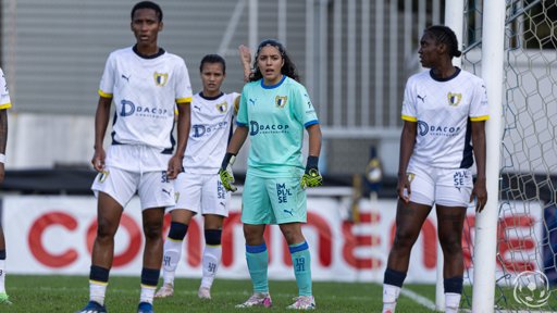 Disputa legal entre Damaiense e Famalicão ameaça arranque das ligas femininas