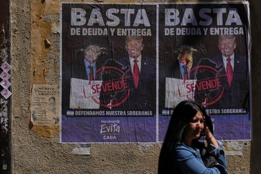 EE.
UU.
Otorga Rescate Financiero de 20 Mil Millones de Dólares a Argentina