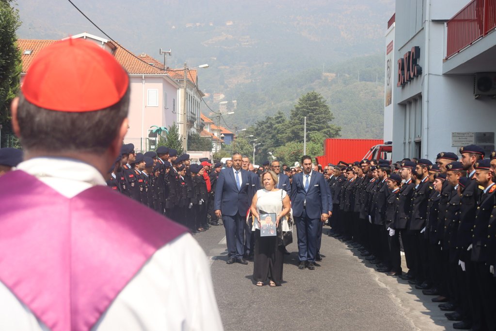 Morte de bombeiro da Covilhã em acidente gera consternação nacional