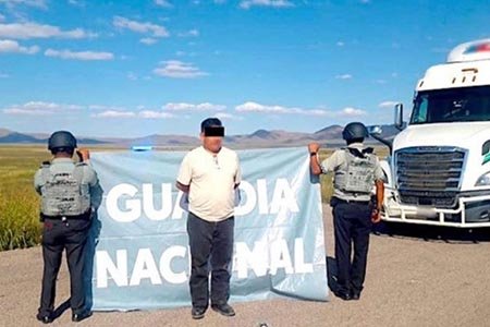 Aseguran tráiler con metanfetamina y otro con cristal en Chihuahua