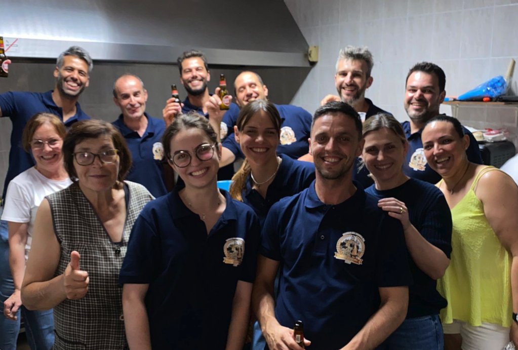 Festas de verão em todo o país celebram o regresso dos emigrantes