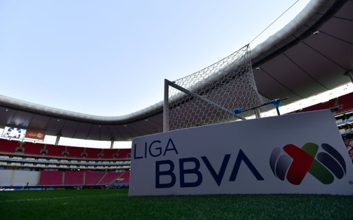 Tragedia empaña el Clásico Tapatío: un aficionado muere en riña previa