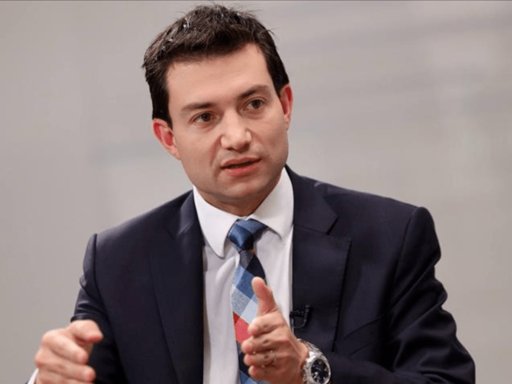 Partido Conservador extiende plazo para precandidaturas en medio de tensiones internas