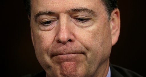 Exdirector del FBI James Comey Acusado de Falso Testimonio y Obstrucción