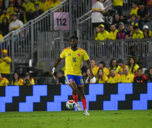 Colombia extiende su racha invicta a ocho partidos