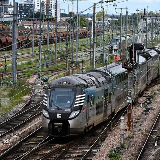 Une rupture de canalisation paralyse la ligne ferroviaire Rennes-Châteaubriant