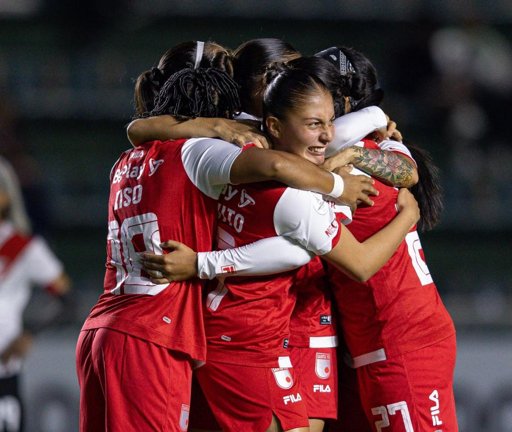 Grupo A se aprieta: Santa Fe cae al tercer lugar tras derrota y empate entre Corinthians e IDV