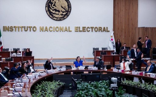 Presidencia alista iniciativa de reforma electoral para enero