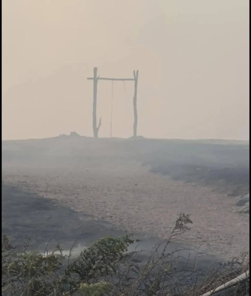 Fogo na Serra da Lousã destrói icónico Baloiço do Trevim