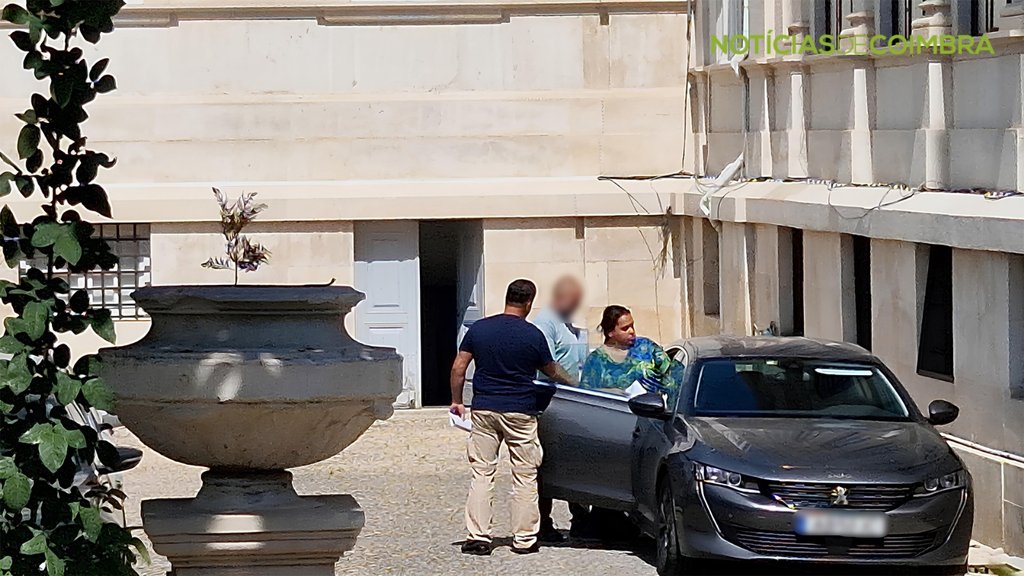 Mulher brasileira detida em Portugal por suspeita de matar cinco filhos no Brasil