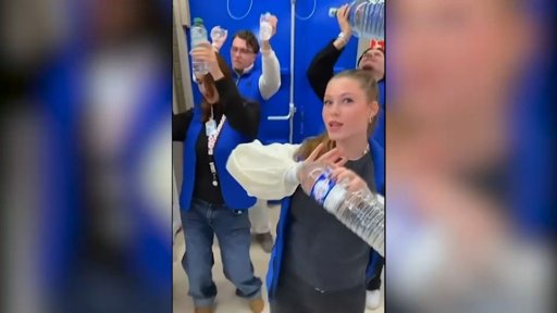 Léonie, la Caissière de Carrefour Devenue une Star de TikTok