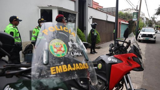 Tensión diplomática entre Perú y México por el asilo de la ex primera ministra Betssy Chávez